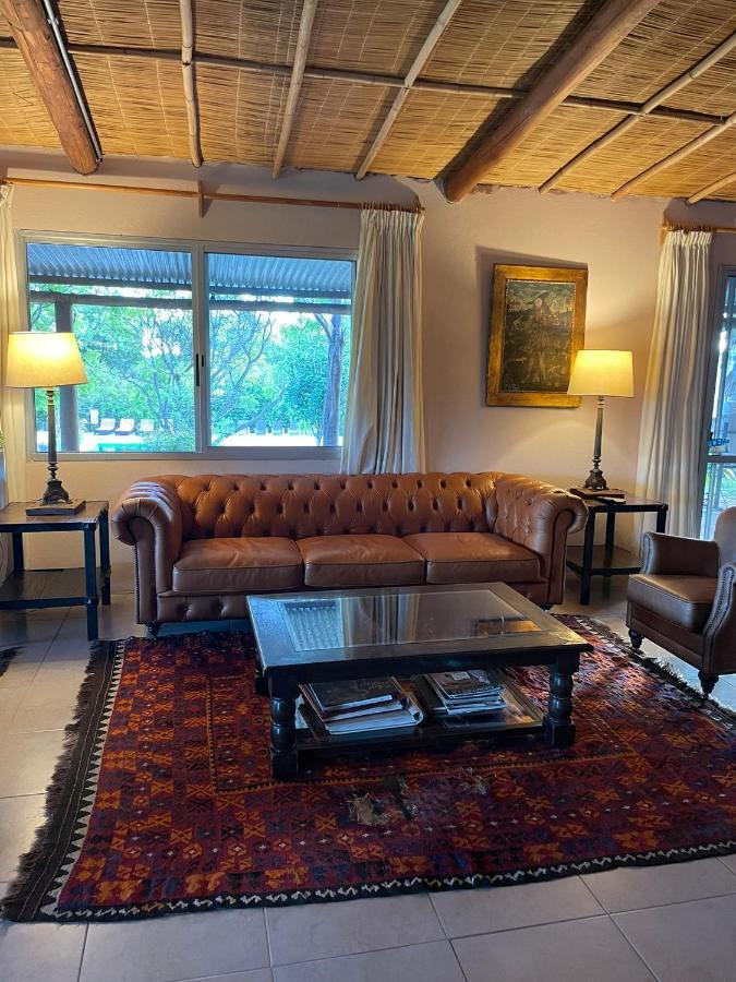 Hotel La Castellana Paysandú Kültér fotó