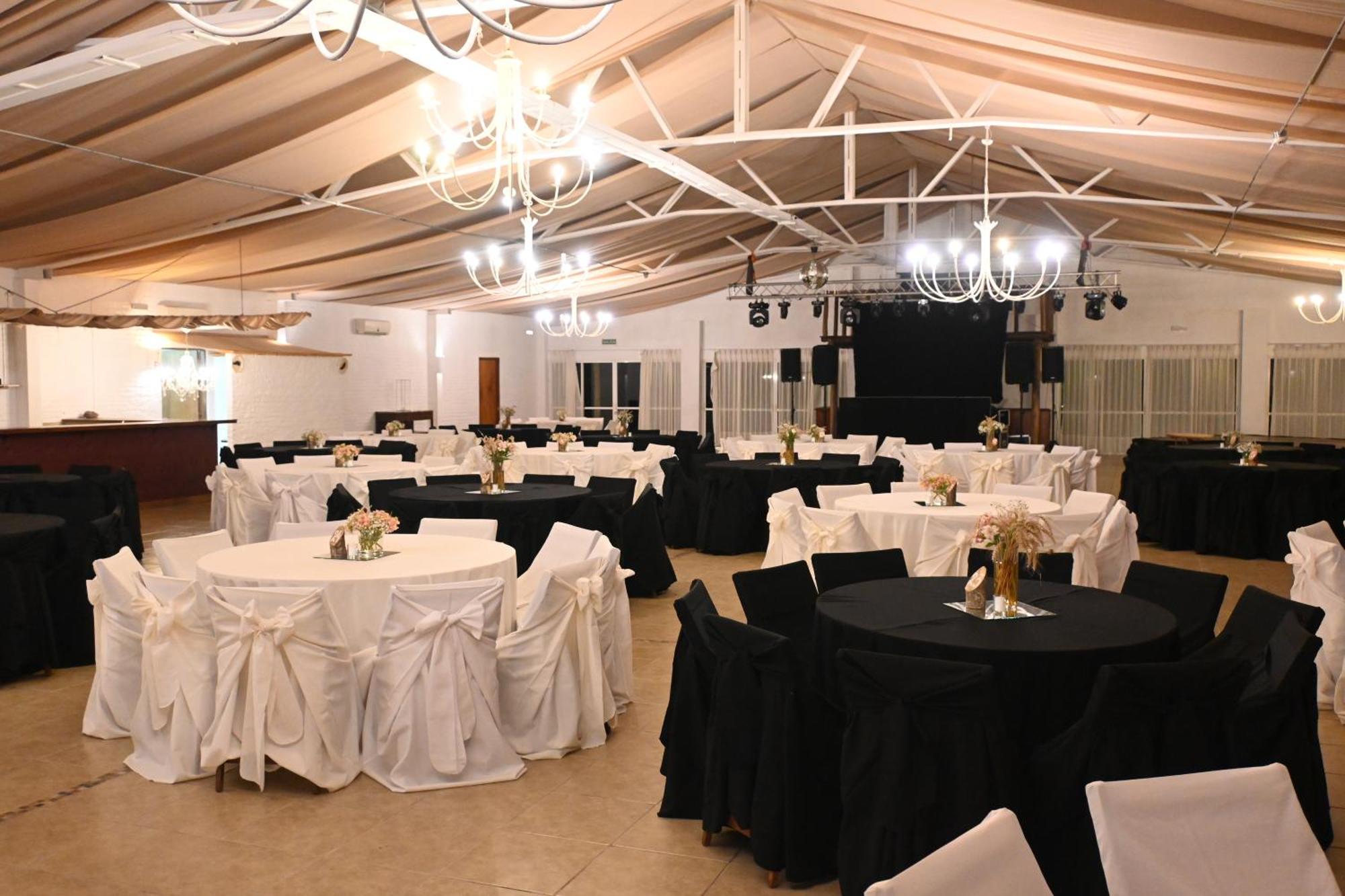 Hotel La Castellana Paysandú Kültér fotó