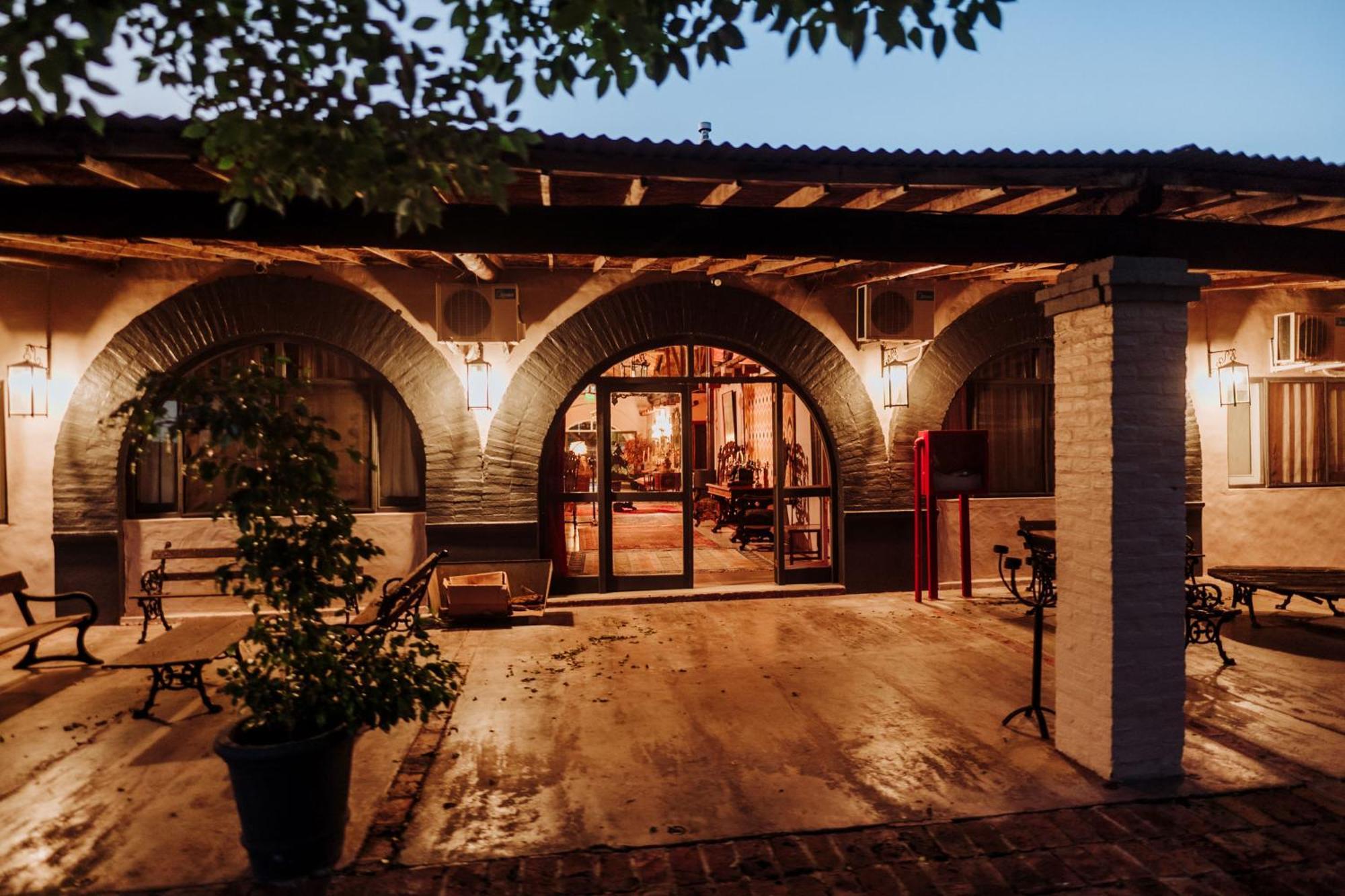 Hotel La Castellana Paysandú Kültér fotó